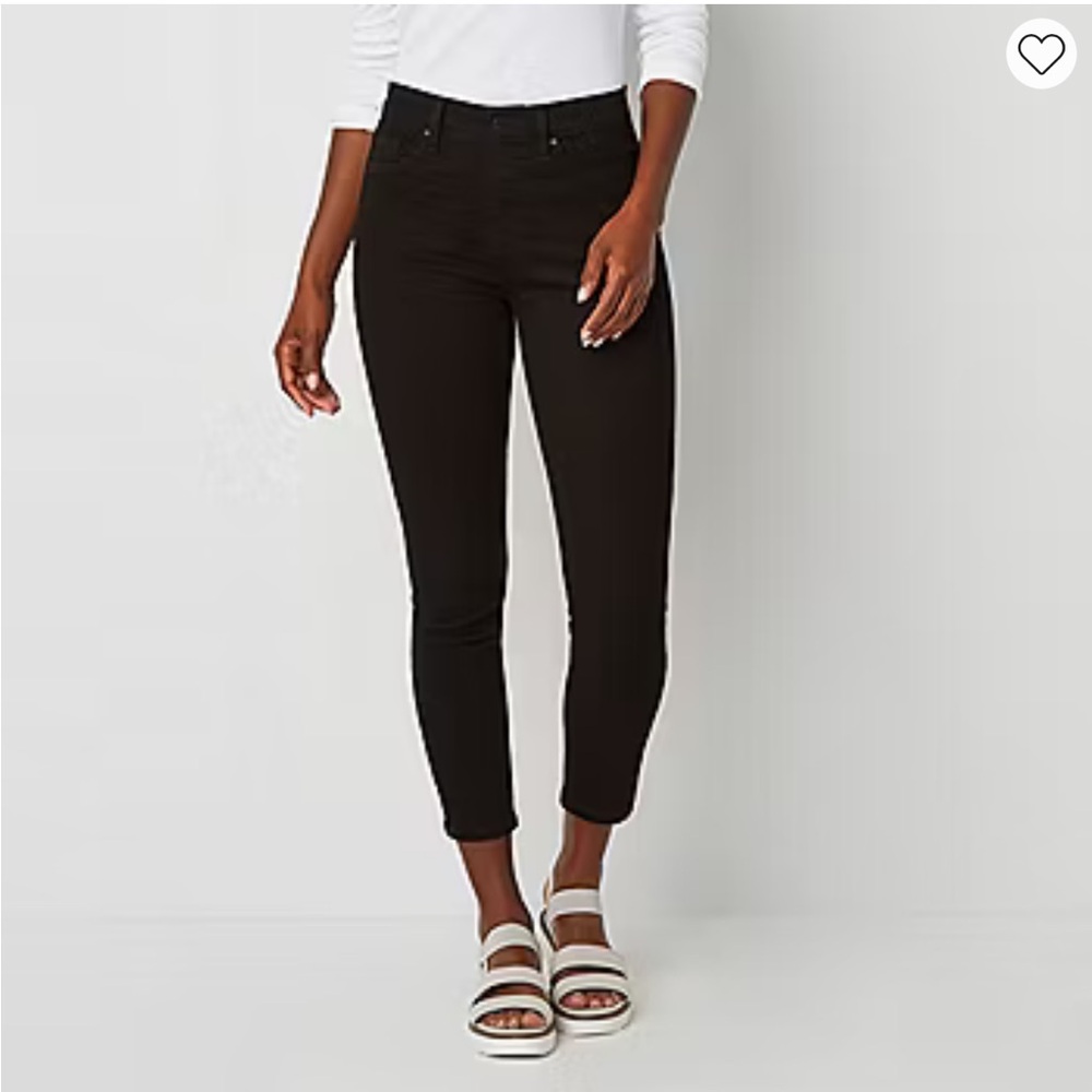 a.n.a High-Rise Skinny Jeans
